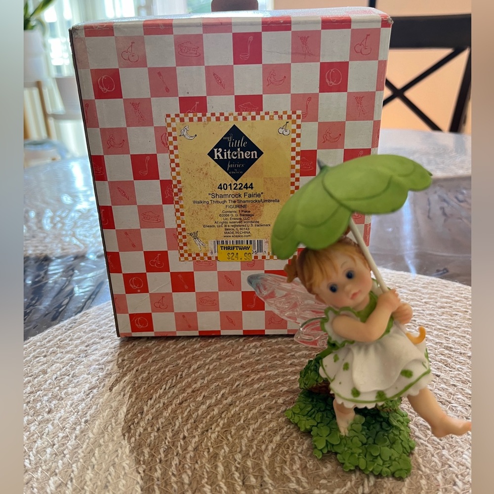 My little Kitchen Fairie - Enesco "Shamrock Fairie" 4012244
